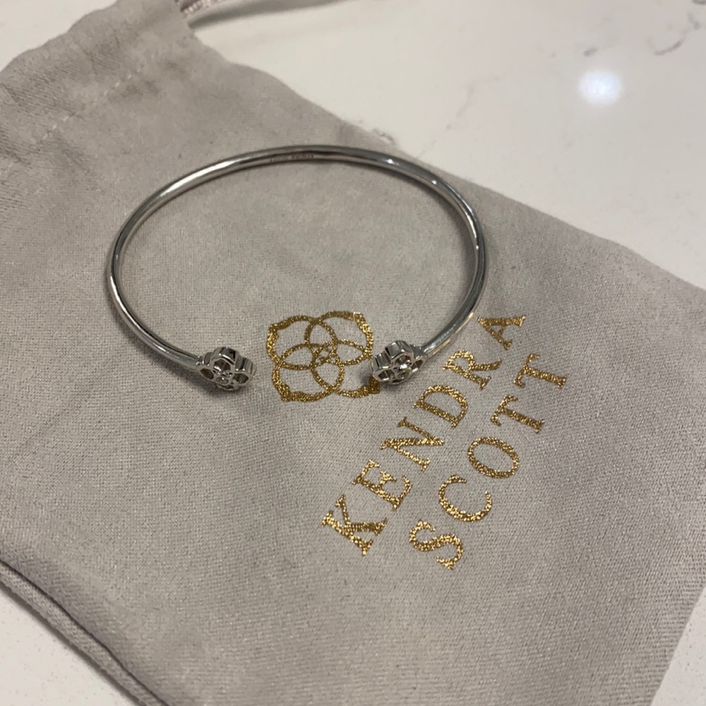 NWOT Kendra Scott rue silver cuff bracelet